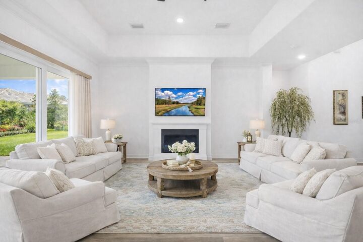 Property Photo:  74 New Leatherwood Drive  FL 32137 