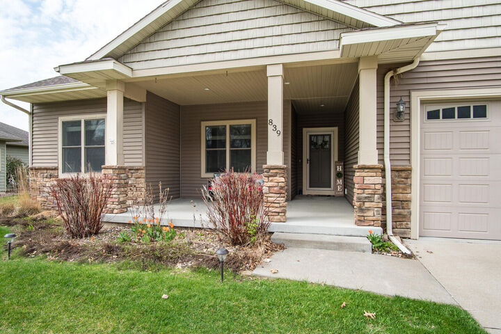 Property Photo:  839 Rolling Oaks Dr  WI 54650 