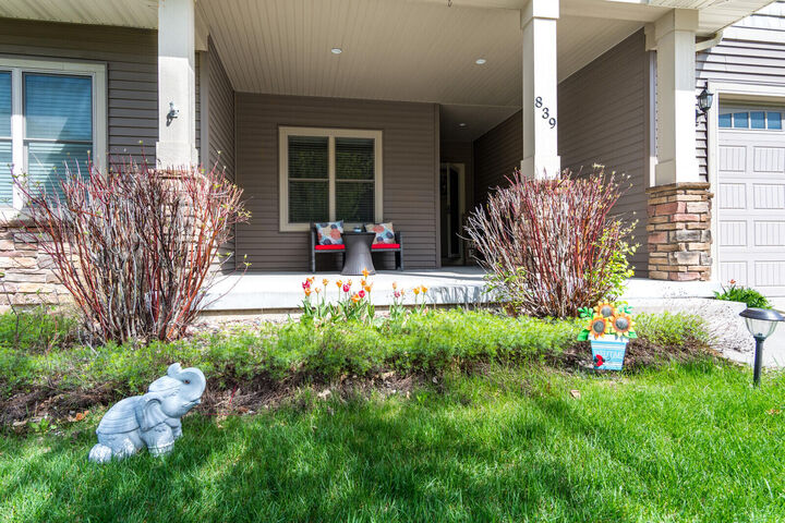 Property Photo:  839 Rolling Oaks Dr  WI 54650 