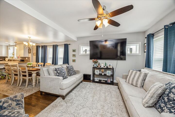 Property Photo:  3647 Euclid Avenue  IL 60402 