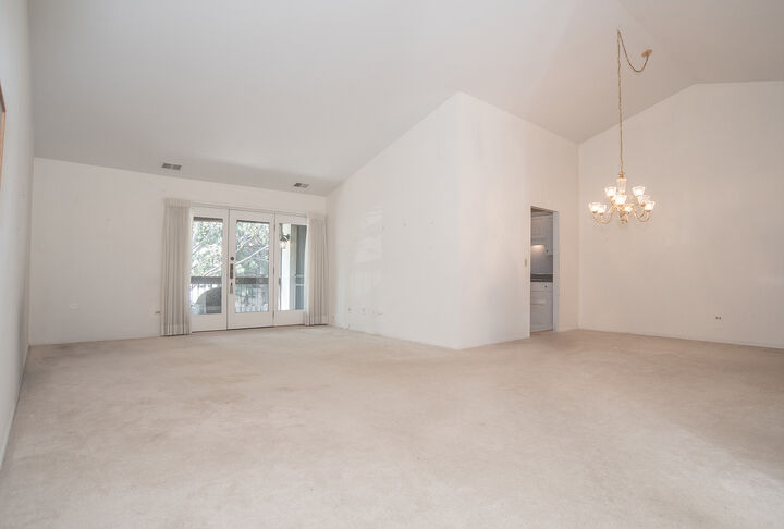 Property Photo:  538 Banyon Lane D  IL 60525 