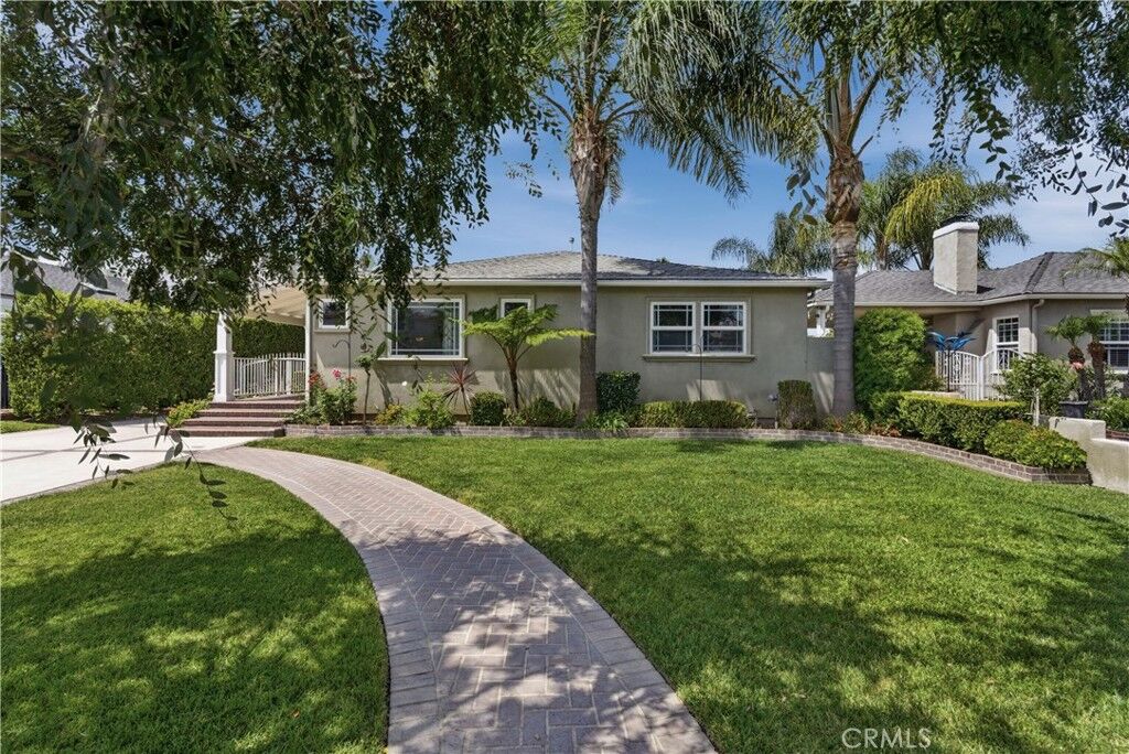 Property Photo:  4357 Sunfield  CA 90808 