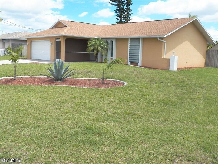 Property Photo:  1119 SE 13th Avenue  FL 33990 