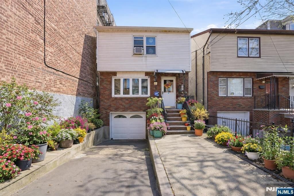 Property Photo:  236 Garfield Avenue  NJ 07305 