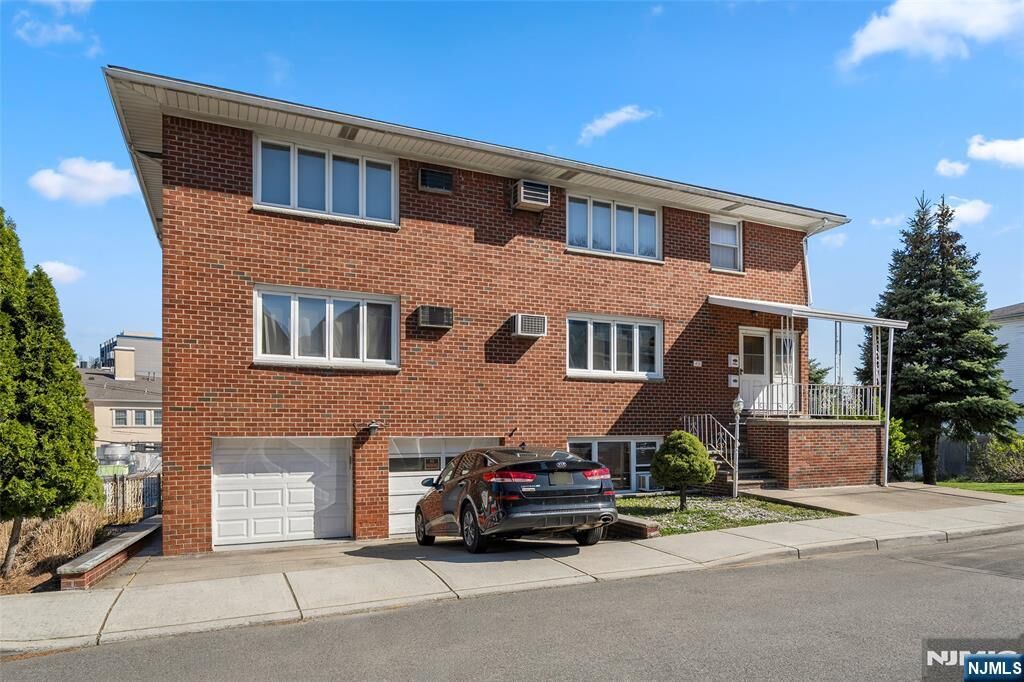 Property Photo:  452 Commercial Avenue  NJ 07010 