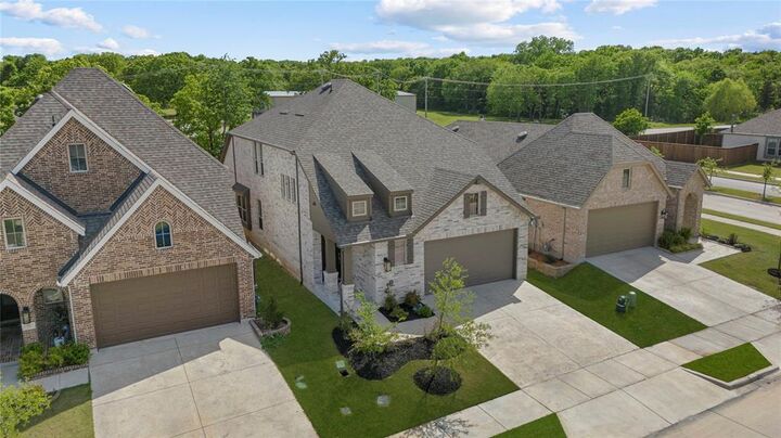 Property Photo:  3906 Southbend Drive  TX 75020 