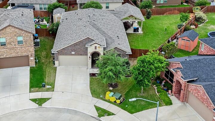 Property Photo:  1100 Bowes Court  TX 76247 