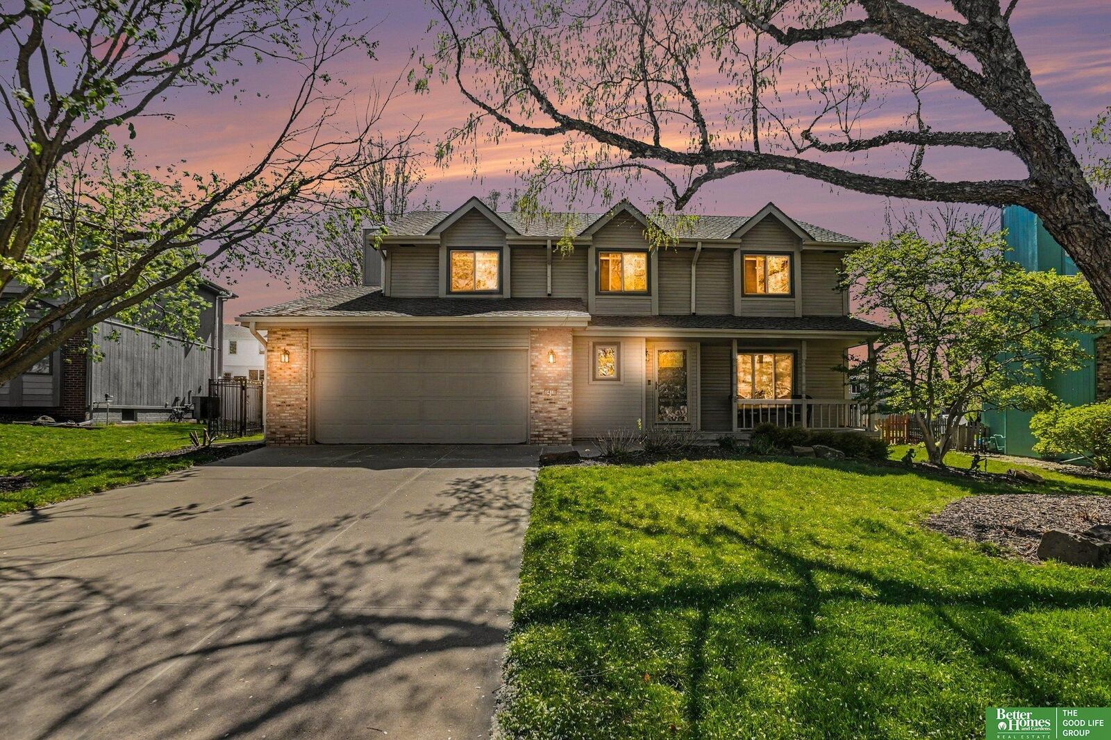 Property Photo:  2410 N 134 Street  NE 68164 