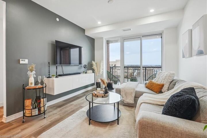 Property Photo: 2750 King Street E 404 ON L8G 0B8