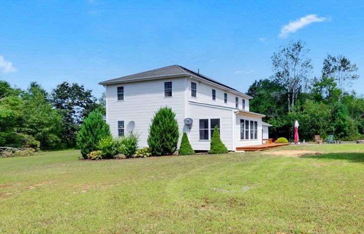 Property Photo:  7 Kittredge Rd  MA 01535 