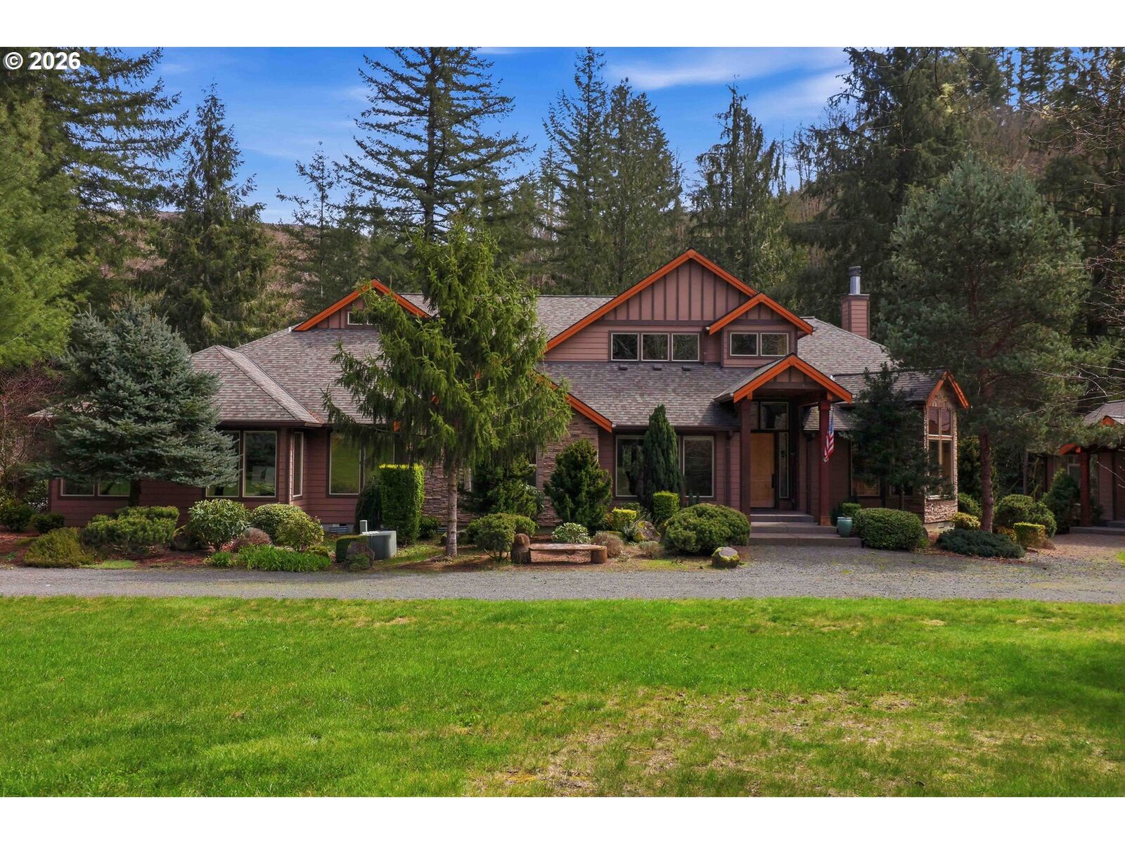 Property Photo:  125 Royal Coachman Ln  WA 98625 