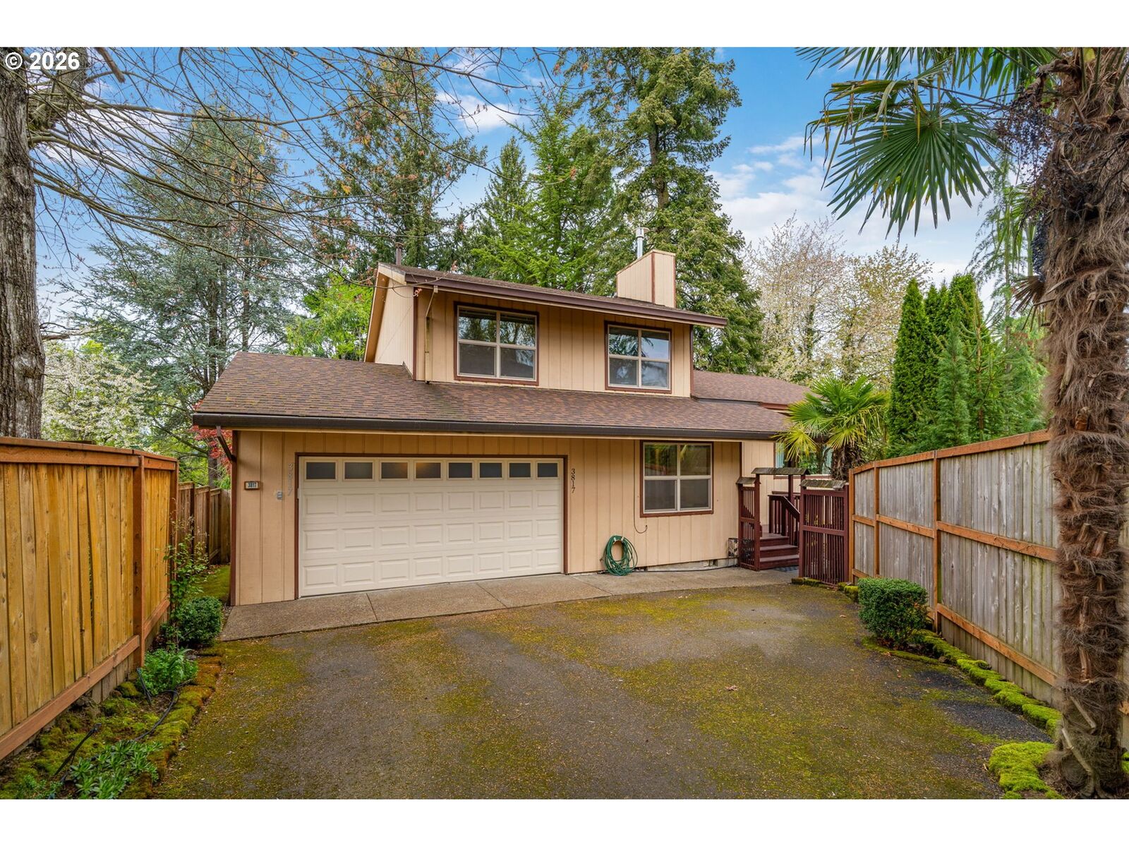 Property Photo:  3817 SW Baird St  OR 97219 
