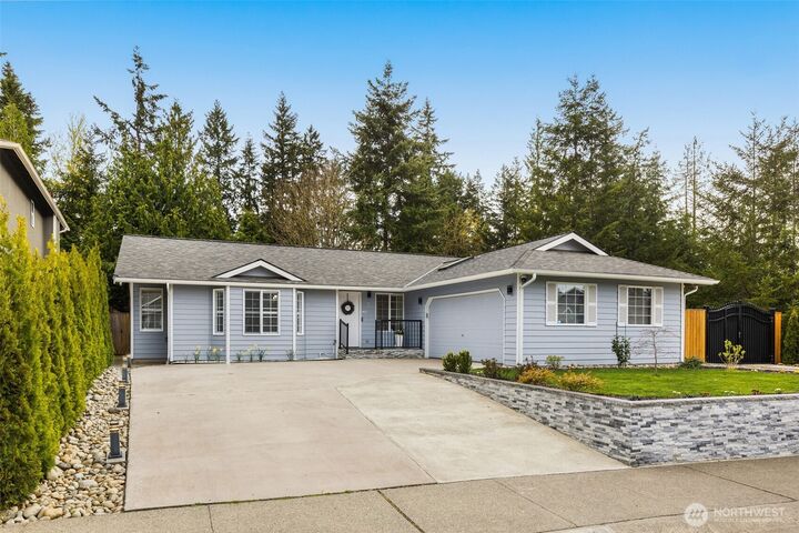 Property Photo:  21141 SE 278th Way  WA 98038 