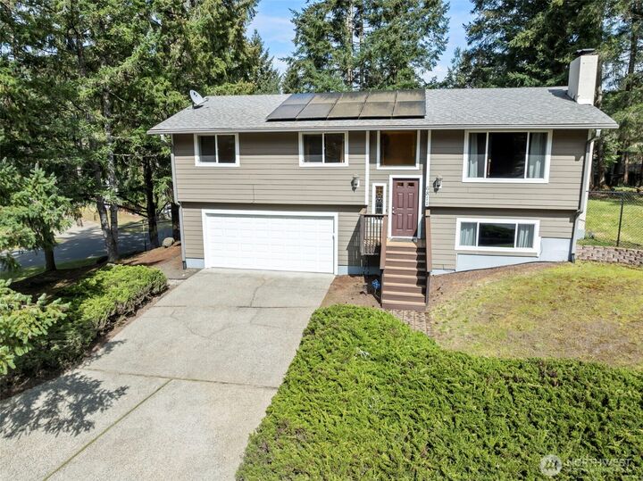 Property Photo:  6811  36th Avenue SE  WA 98503 