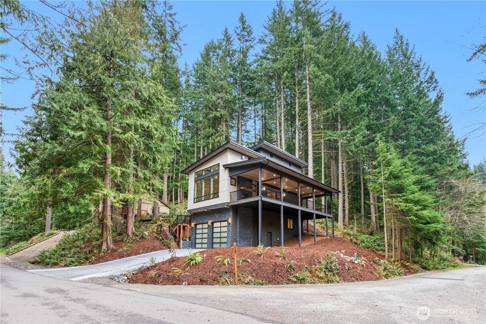 Property Photo:  32  Bramble Way  WA 98229 