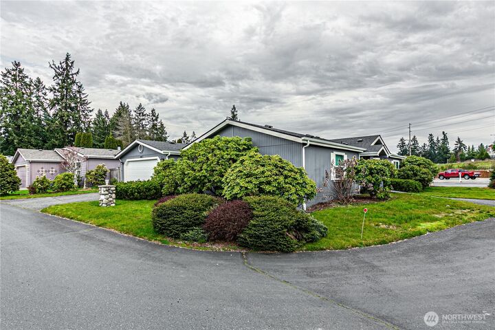 Property Photo:  19513  100th Avenue Ct E 28  WA 98338 
