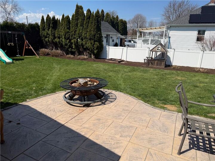 Property Photo:  433 Metacom Avenue  RI 02809 