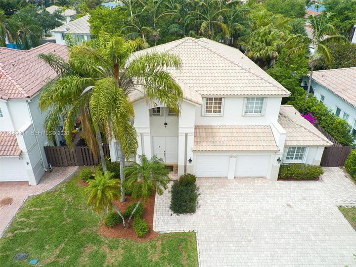 Property Photo: 6772 NW 111th Ave FL 33178