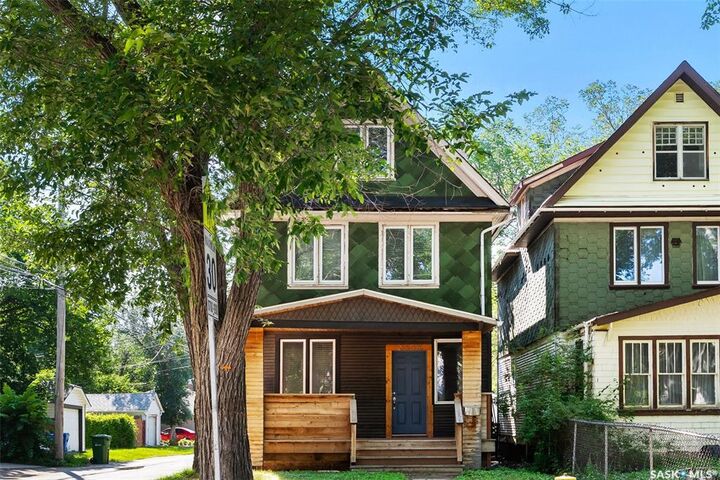 Property Photo: 2358 Montreal Street SK S4P 1L8
