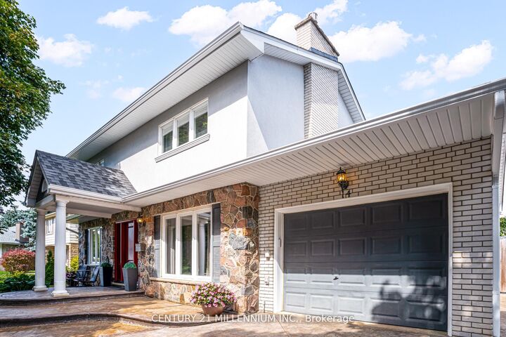 Property Photo:  14 Greystone Crescent  ON L6Y 2B3 