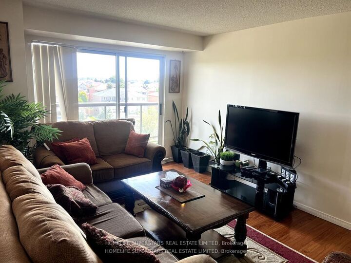 Property Photo: 300 Ray Lawson Boulevard 416 ON L6Y 5H5