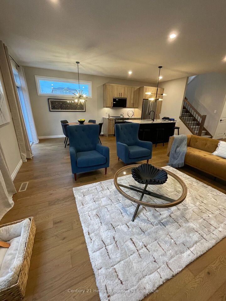 Property Photo: 343 Anderson Street ON N4S 0G6
