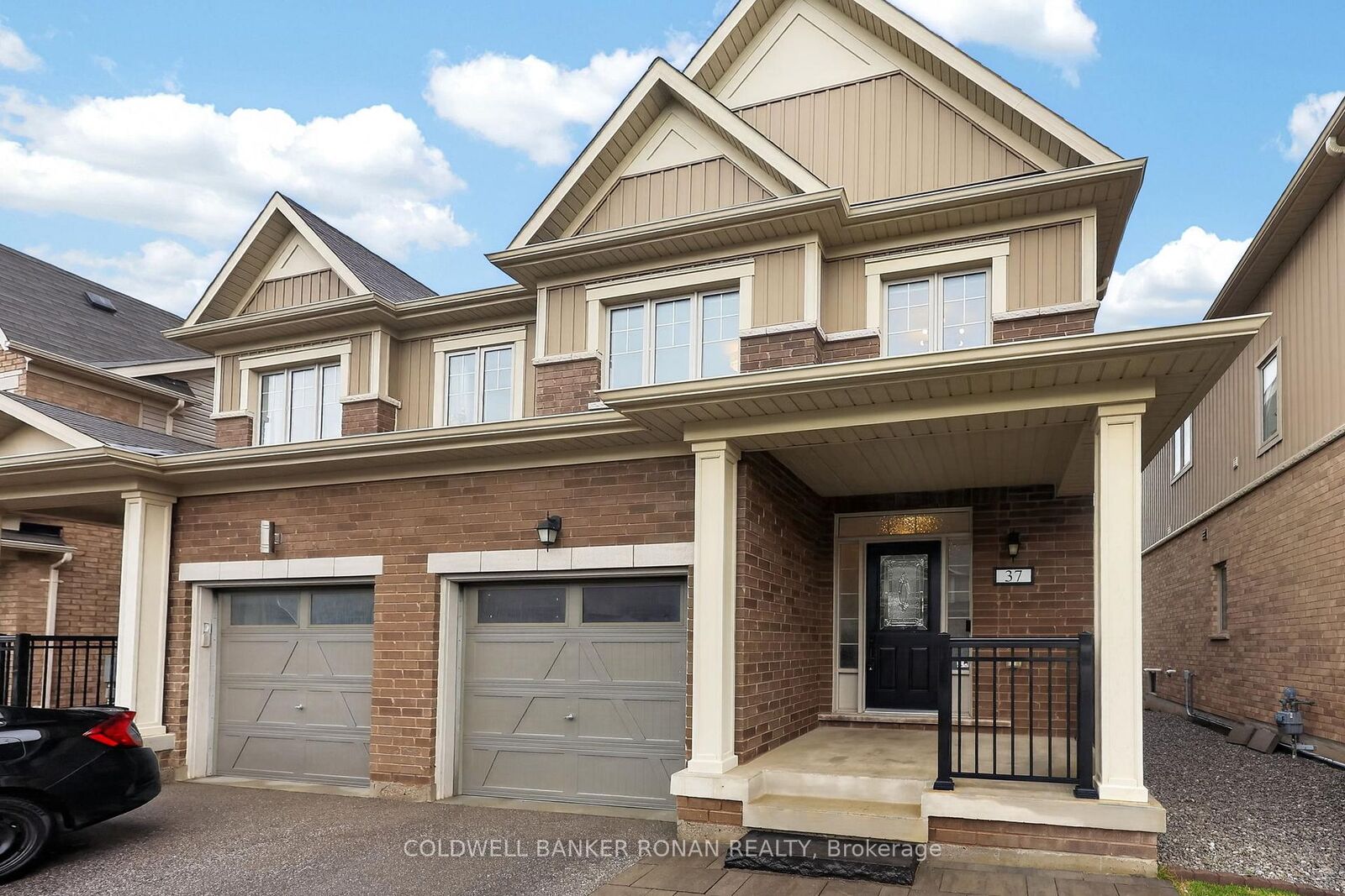 Property Photo:  37 Donnan Drive  ON L0G 1W0 