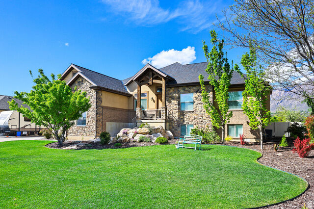 Property Photo:  766 W 2825 N  UT 84414 