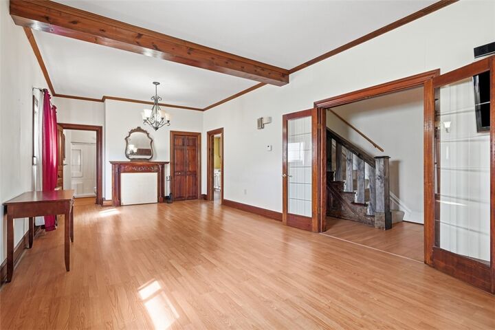 Property Photo:  3902 Winterburn Avenue  PA 15207 