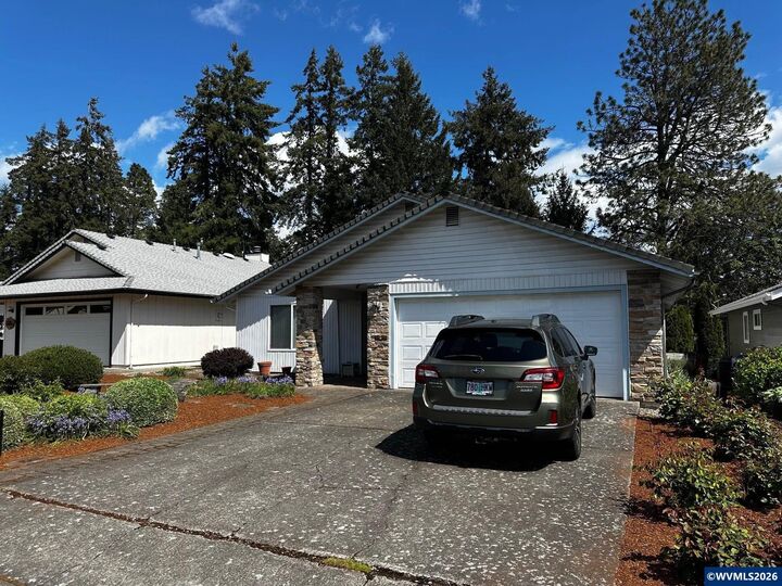 Property Photo:  3242 Winslow Wy NW  OR 97304 