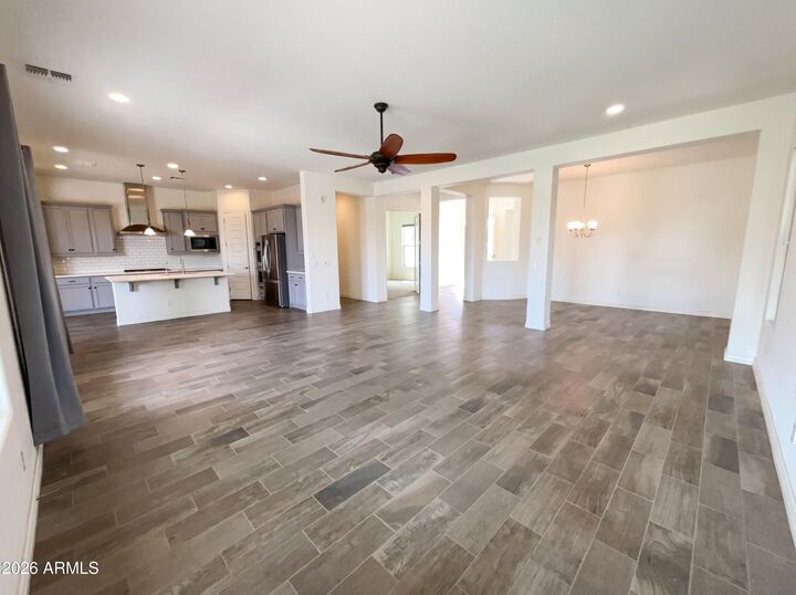 Property Photo:  2312 E Susan Drive  AZ 85298 
