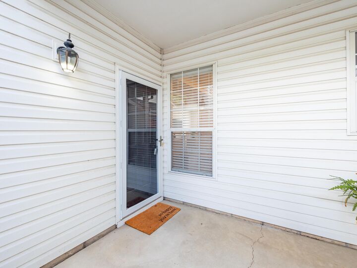 Property Photo:  5853 Edge Of Village  OH 43081 