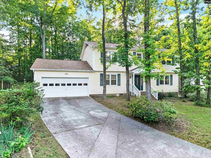 Property Photo:  129 Chinquapin Cir  SC 29212 