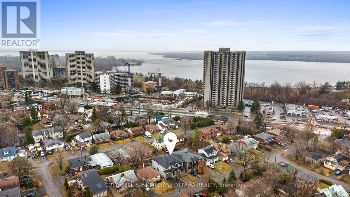 Photo de la propriété:  206 Ancaster Avenue  ON K2B 5B3 