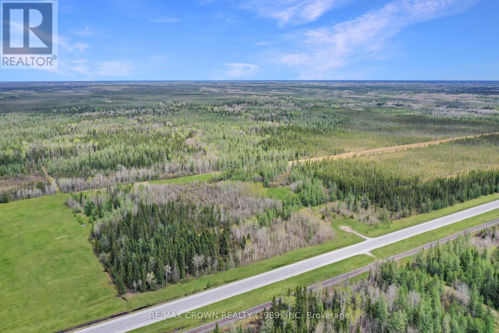 Property Photo:  319 Highway 11  ON P0L 1G0 