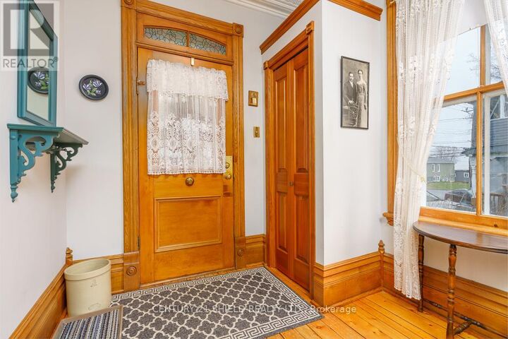 Property Photo: 48 St George Street East ON K0C 1A0