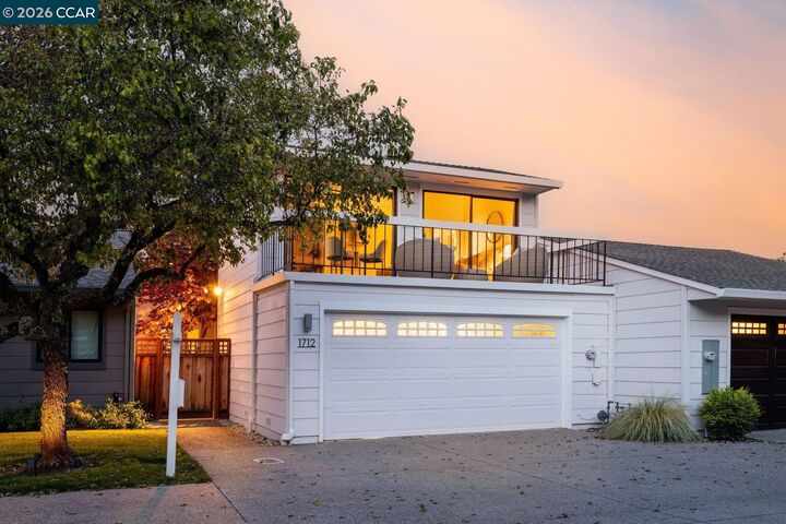 Property Photo: 1712 Saint Andrews Dr CA 94556