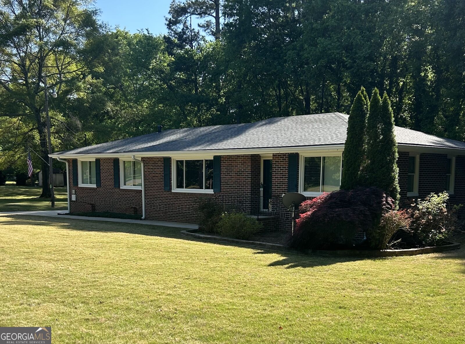 Property Photo:  2 Ford Road SE  GA 30161 