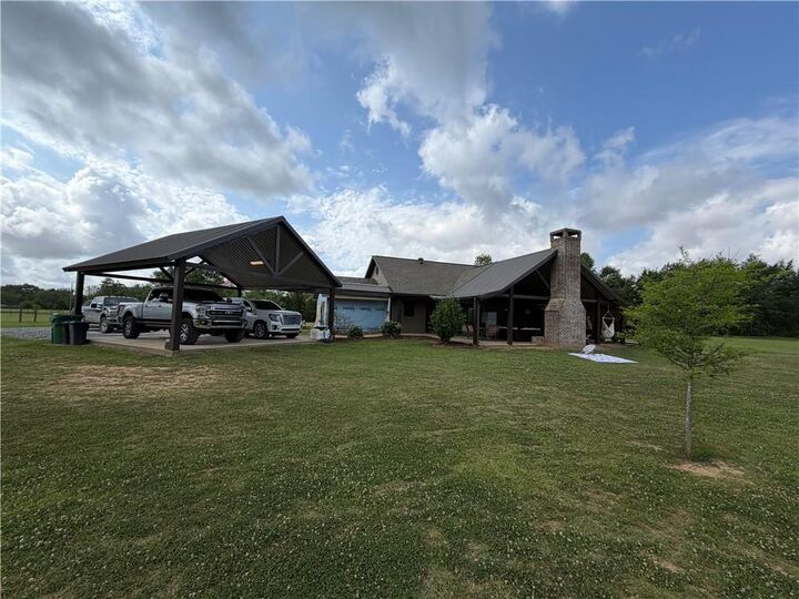 Property Photo:  135 Windmill Lane  LA 71322 