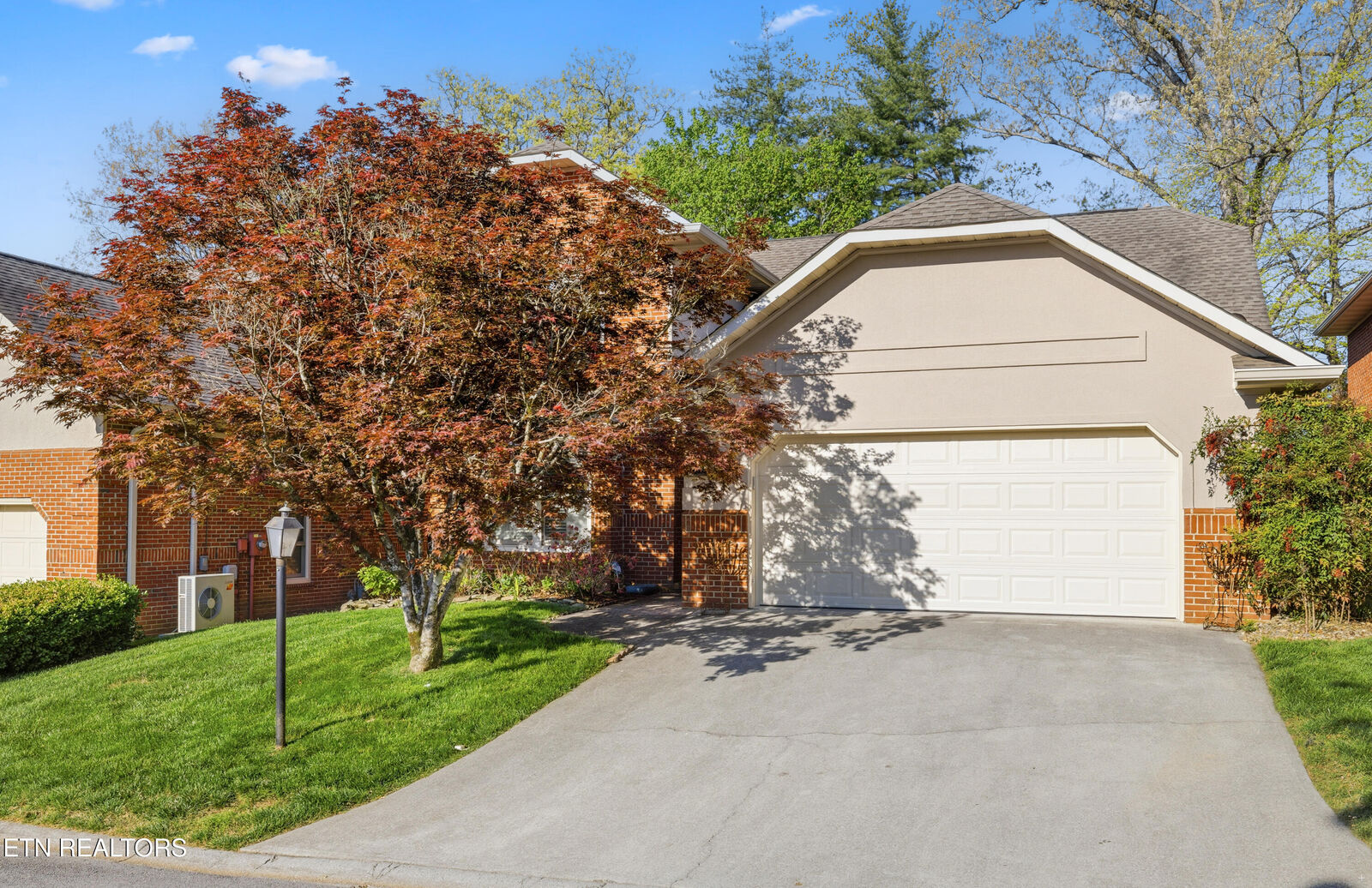 Property Photo: 907 Heather Way TN 37919