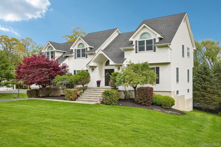 Property Photo:  6 Dunderberg Road  NY 10986 