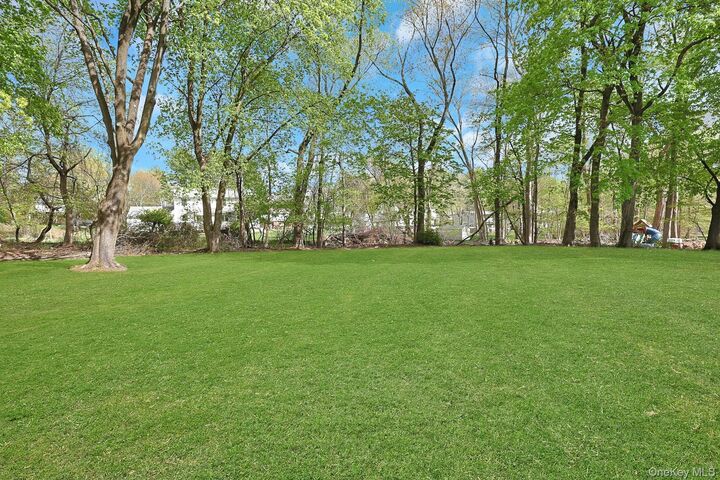 Property Photo:  44 N Southgate Drive  NY 10977 