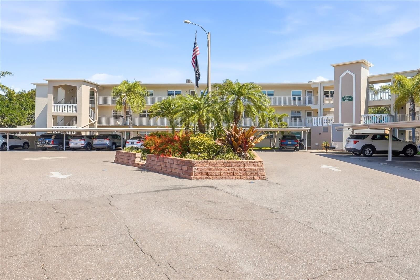 Property Photo: 952 Virginia Street 202 FL 34698