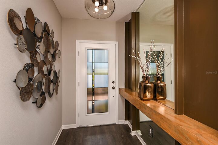 Property Photo: 591 Darshire Avenue FL 32736