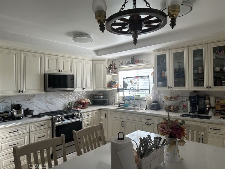 Property Photo:  10135 Nichols Street  CA 90706 