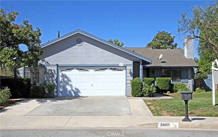 Property Photo:  28015 Tupelo Ridge  CA 91354 