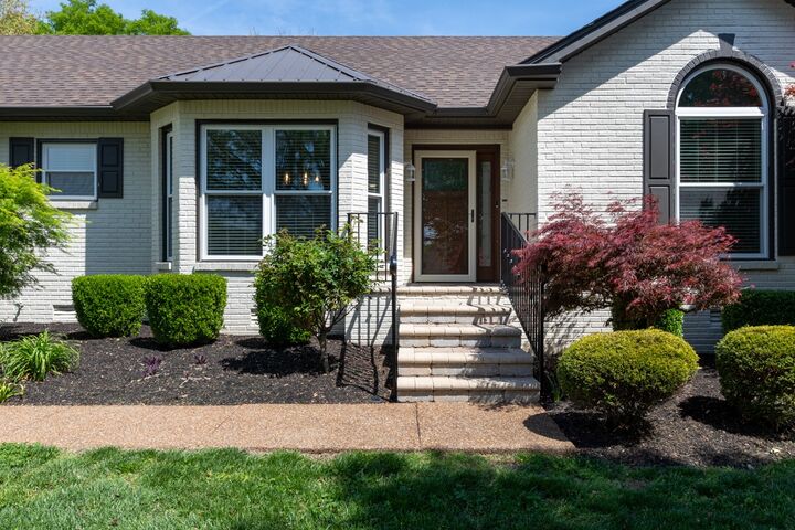 Property Photo:  1051 Westbrook Dr  TN 37066 