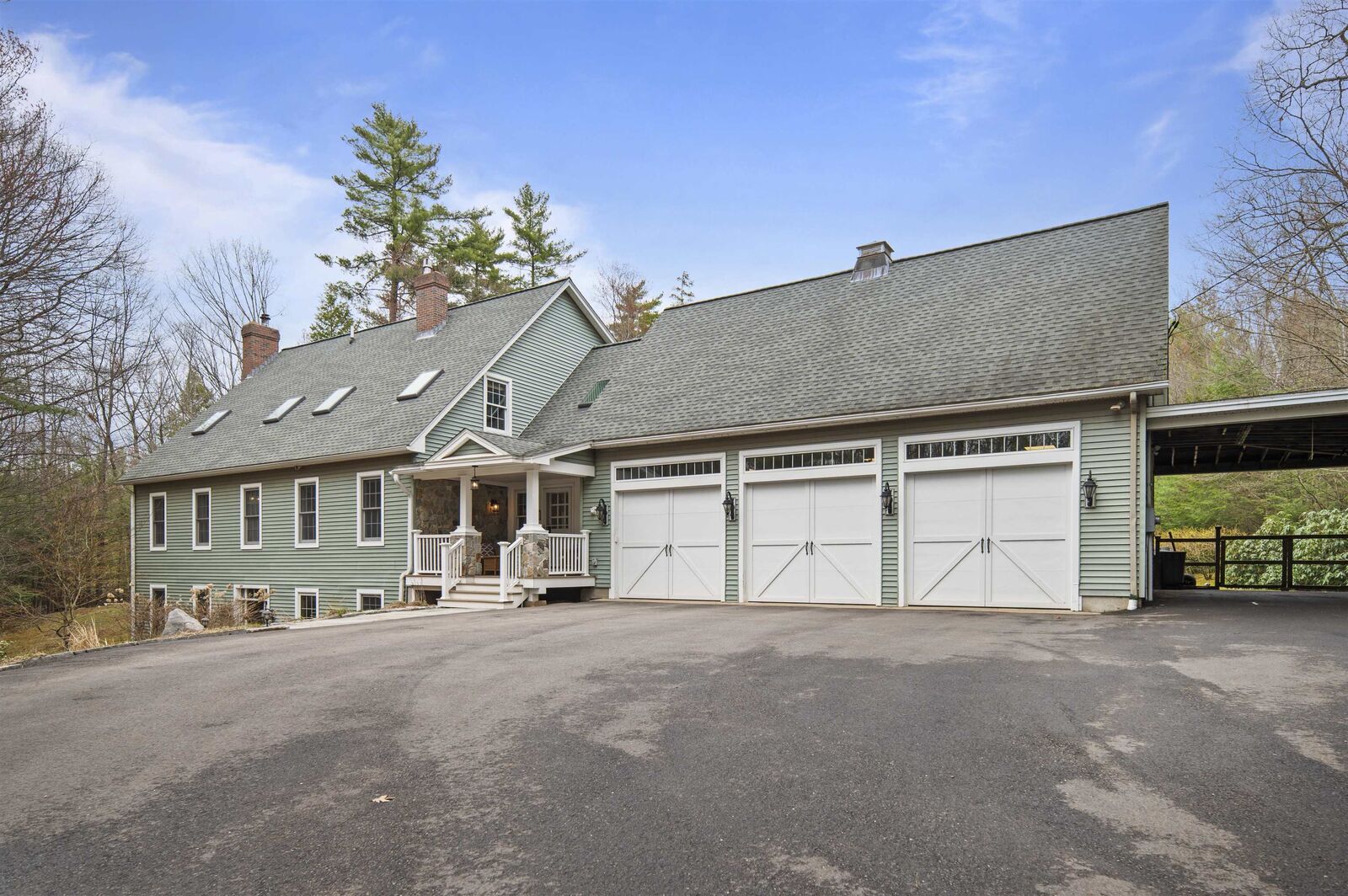 Property Photo:  15 Wheeler Road  NH 03304 