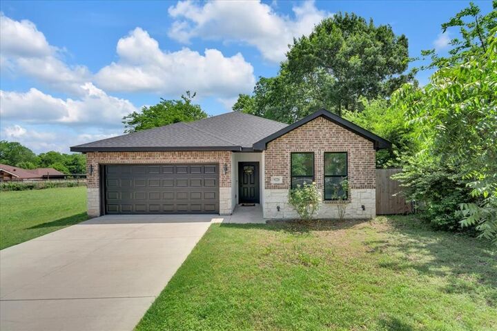 Property Photo:  9228 Beckley View Avenue  TX 75232 