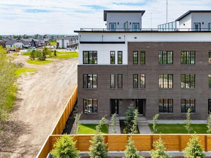 8155 8 Avenue SW 501 — photo 1